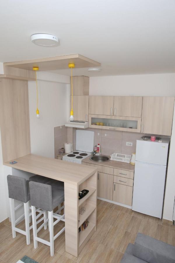 Fast Sleep & Go 3 Apartman Paraćin Kültér fotó