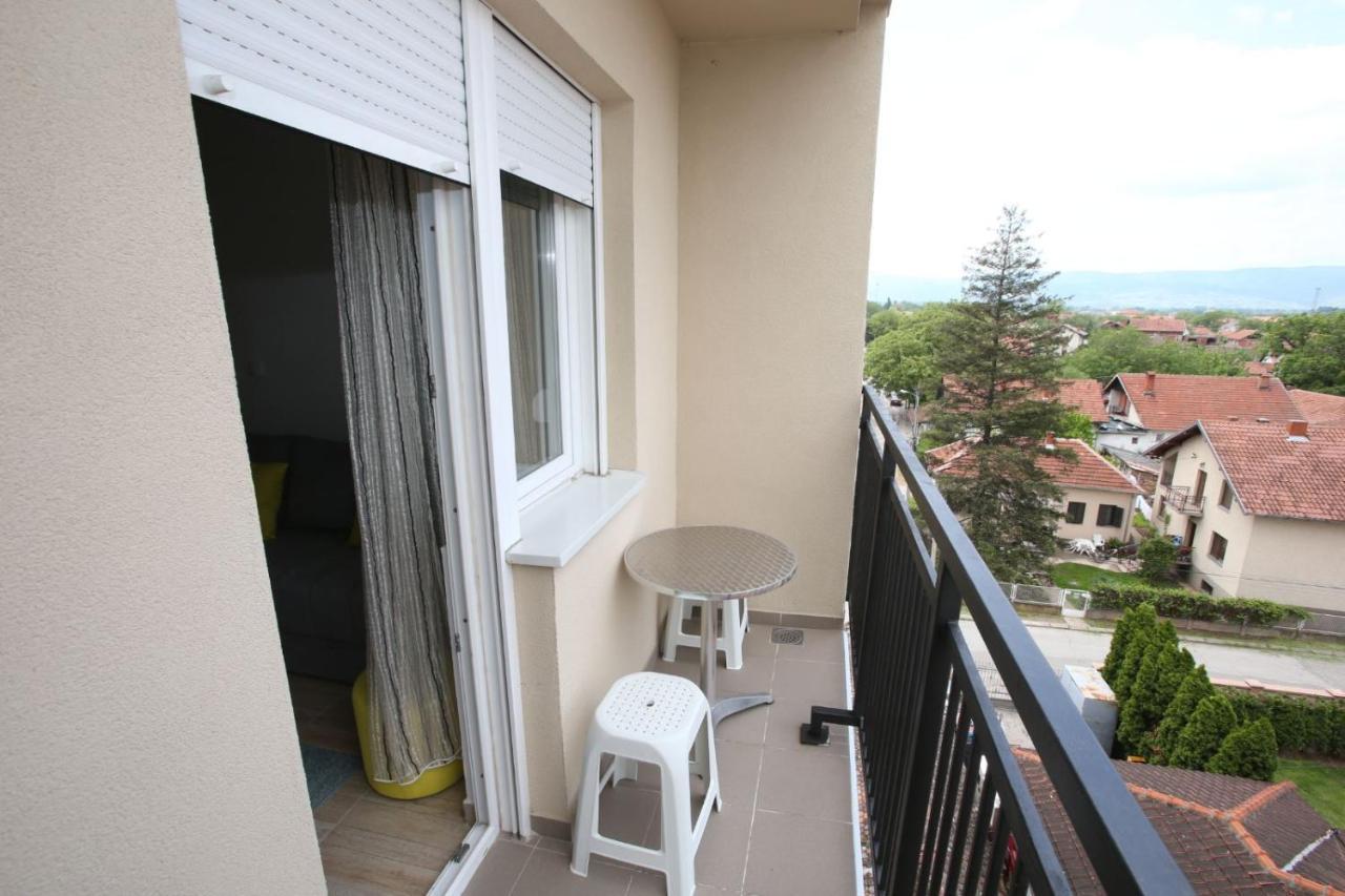 Fast Sleep & Go 3 Apartman Paraćin Kültér fotó